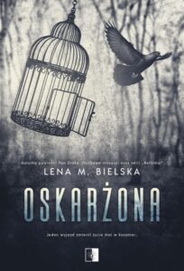 Okładka: Oskarżona