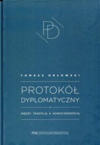 Okładka: Protokół Dyplomatyczny. Między tradycją a nowoczesnością